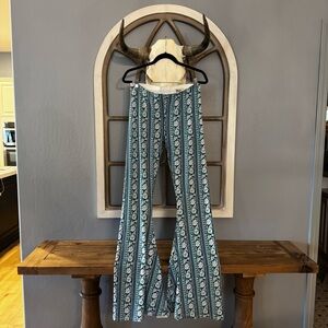 Show Me Your Mumu Stretch Bell Bottom Pants